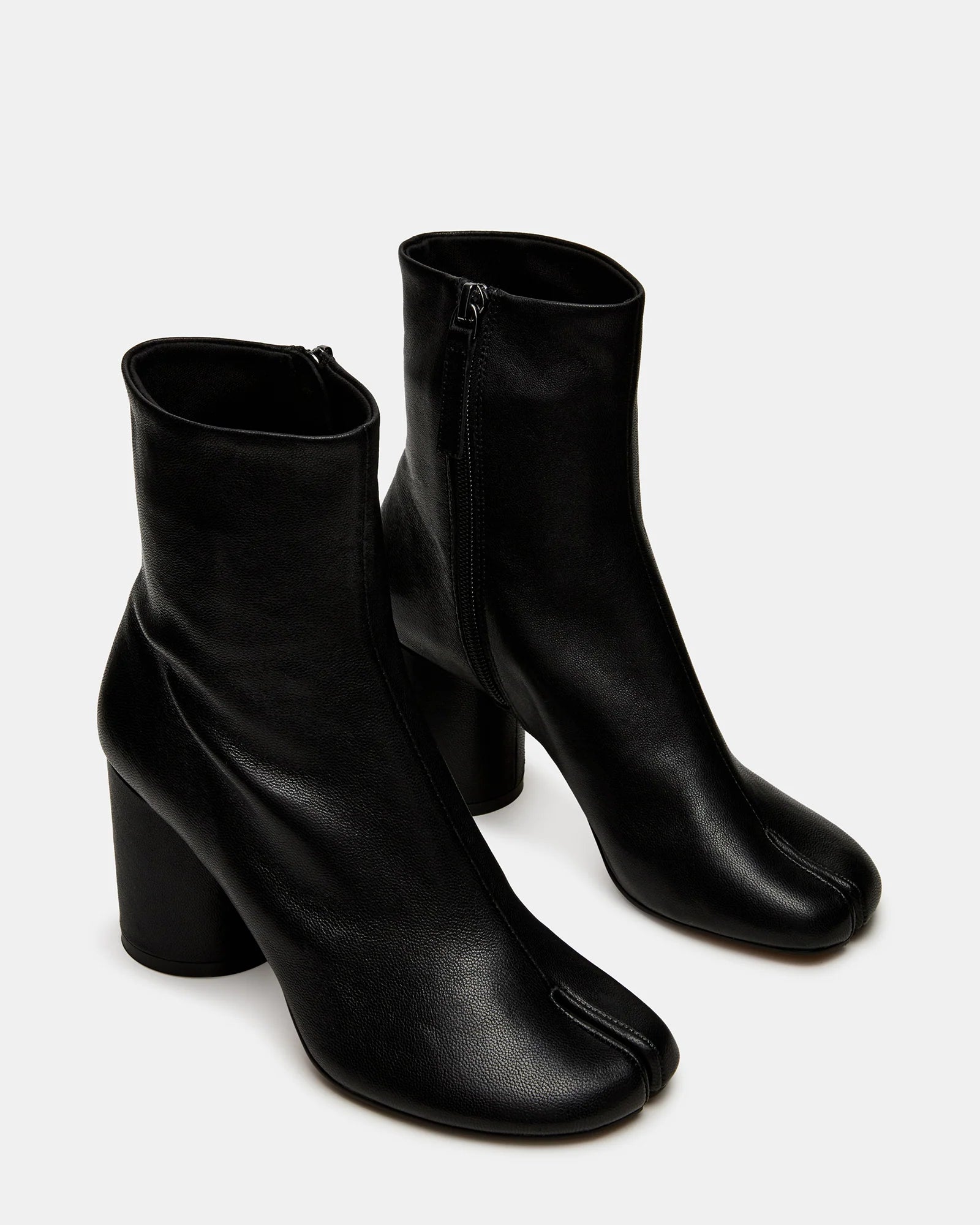 CARO Black Leather Tabi Split-Toe Block Heel Booties | Women's