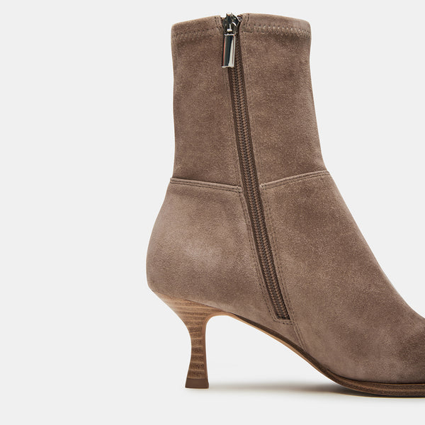 STASIA TAUPE SUEDE - Women's Shoes - Steve Madden Canada