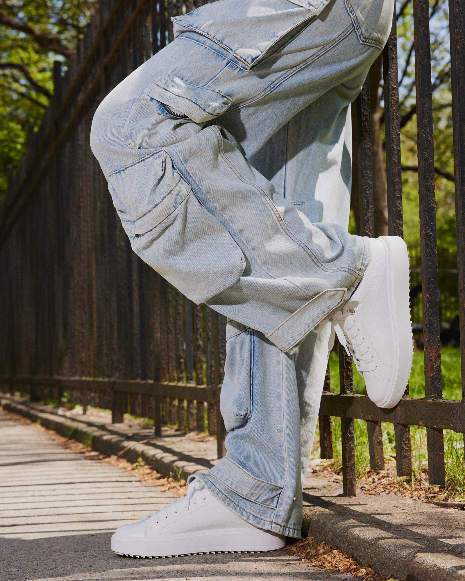 CATCHER WHITE SUEDE - Women's Shoes - Steve Madden Canada