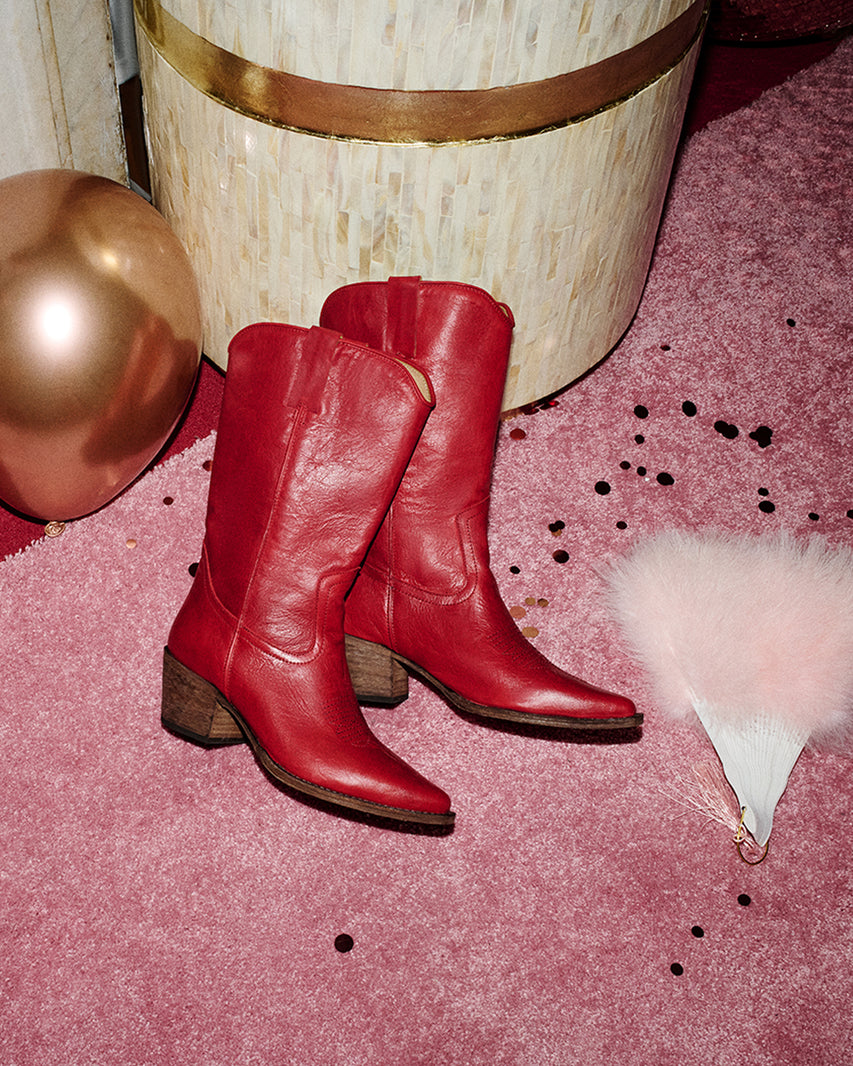 ALBANY RED LEATHER - Women's Shoes - Steve Madden Canada