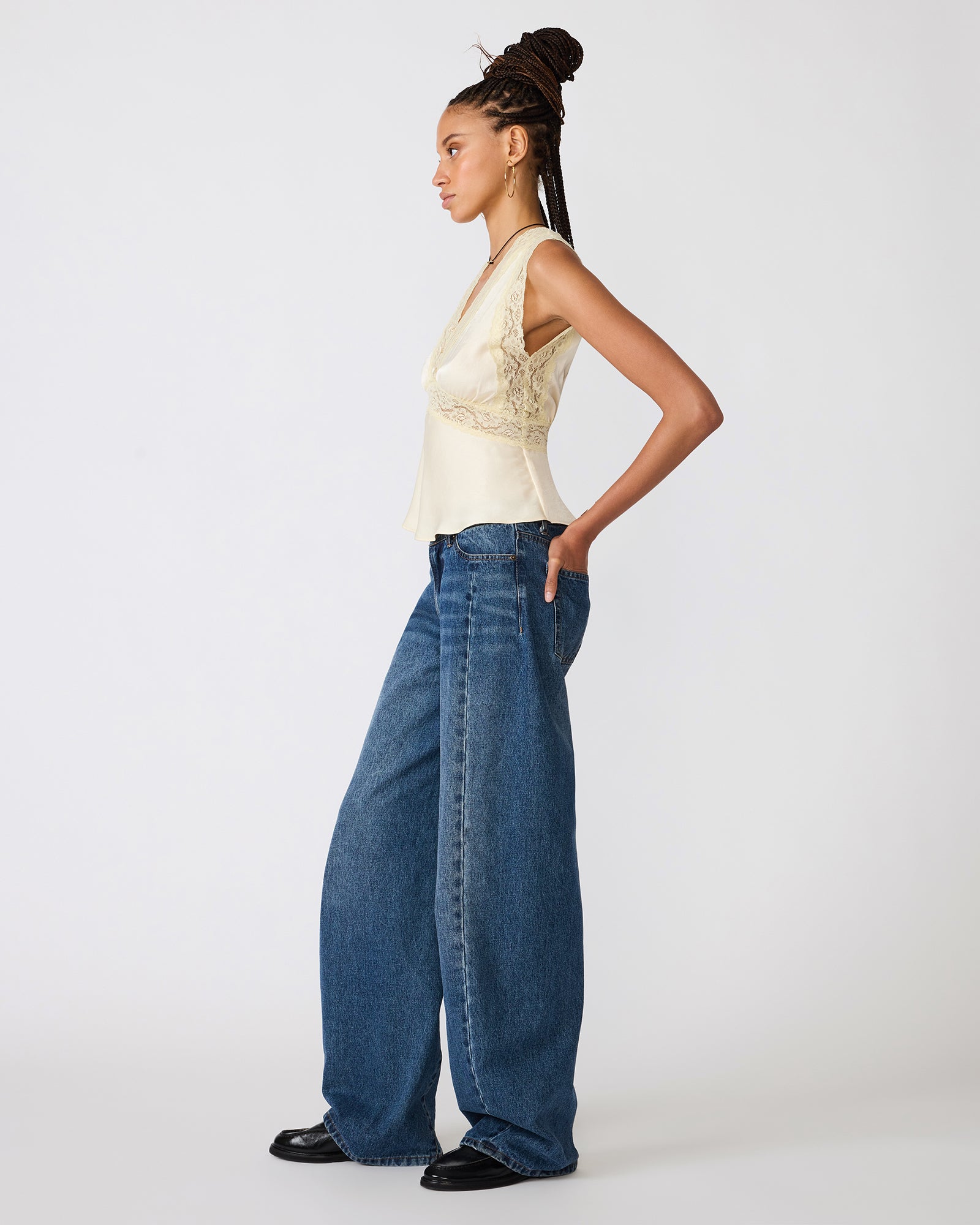 ELINOR TOP CREAM - Clothing - Steve Madden Canada - view 3