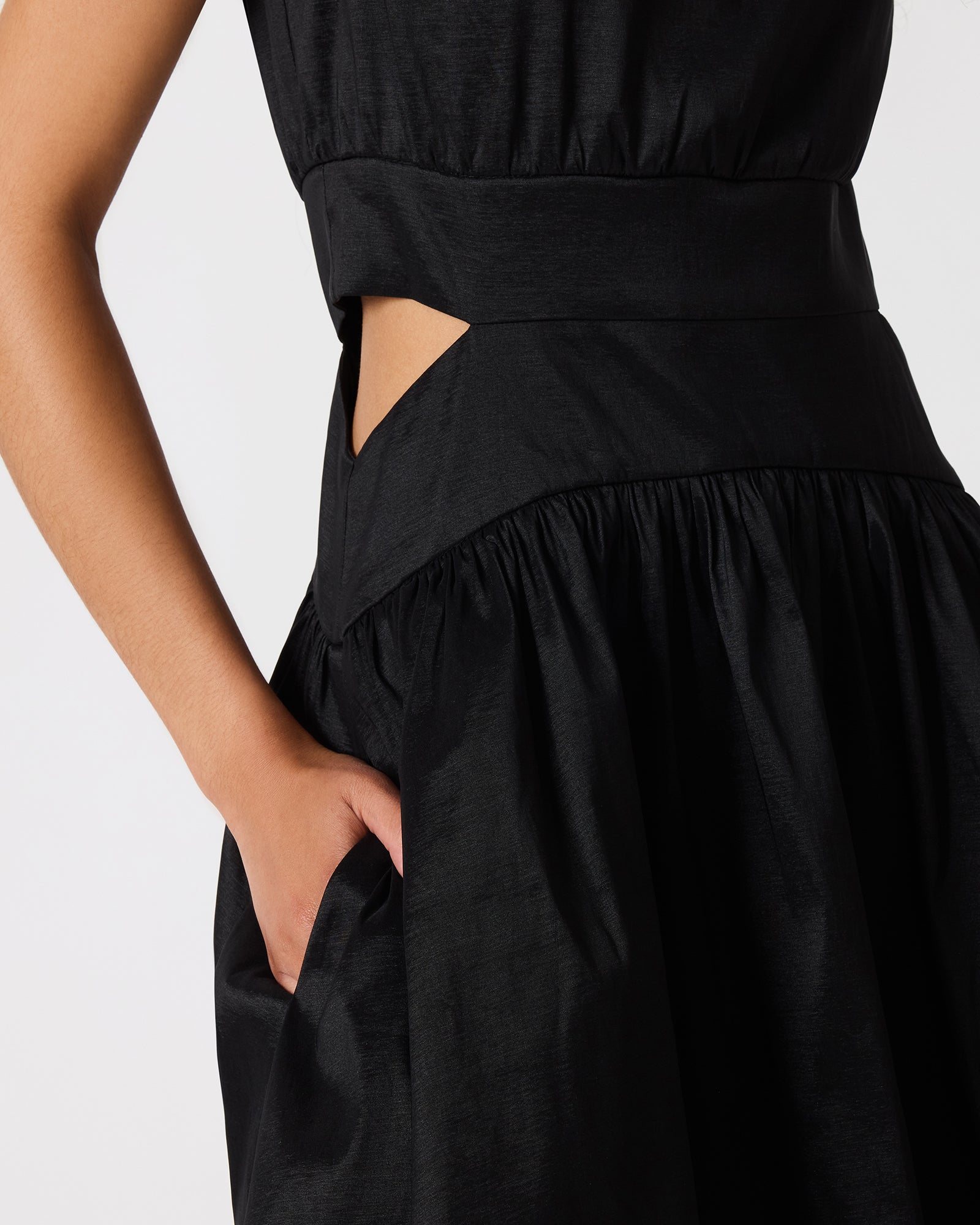 KEALY DRESS BLACK - Clothing - Steve Madden Canada - view 2