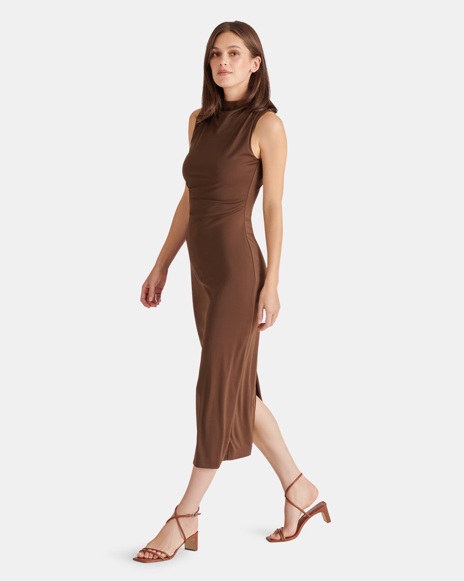 MO DRESS COCOA - Clothing - Steve Madden Canada