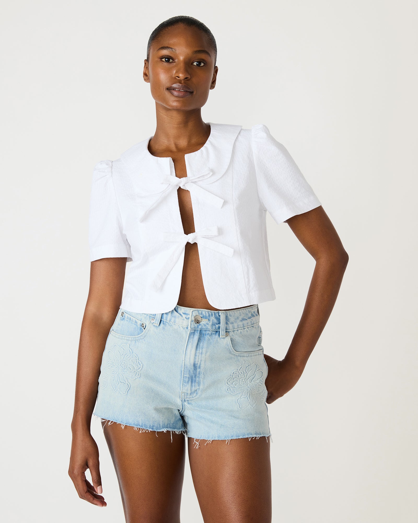 BARRETTE TOP WHITE - Clothing - Steve Madden Canada