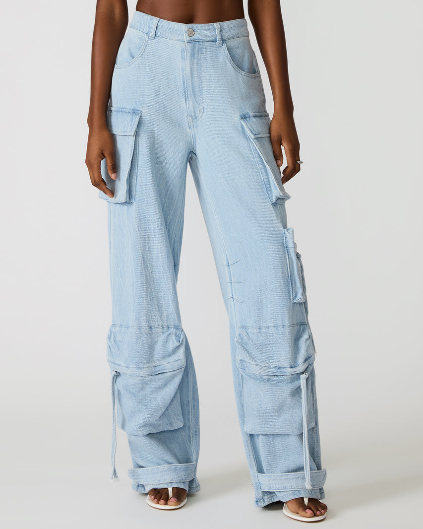 DUO PANT IN LIGHTWEIGHT DENIM BLUE - Clothing - Steve Madden Canada - view 2