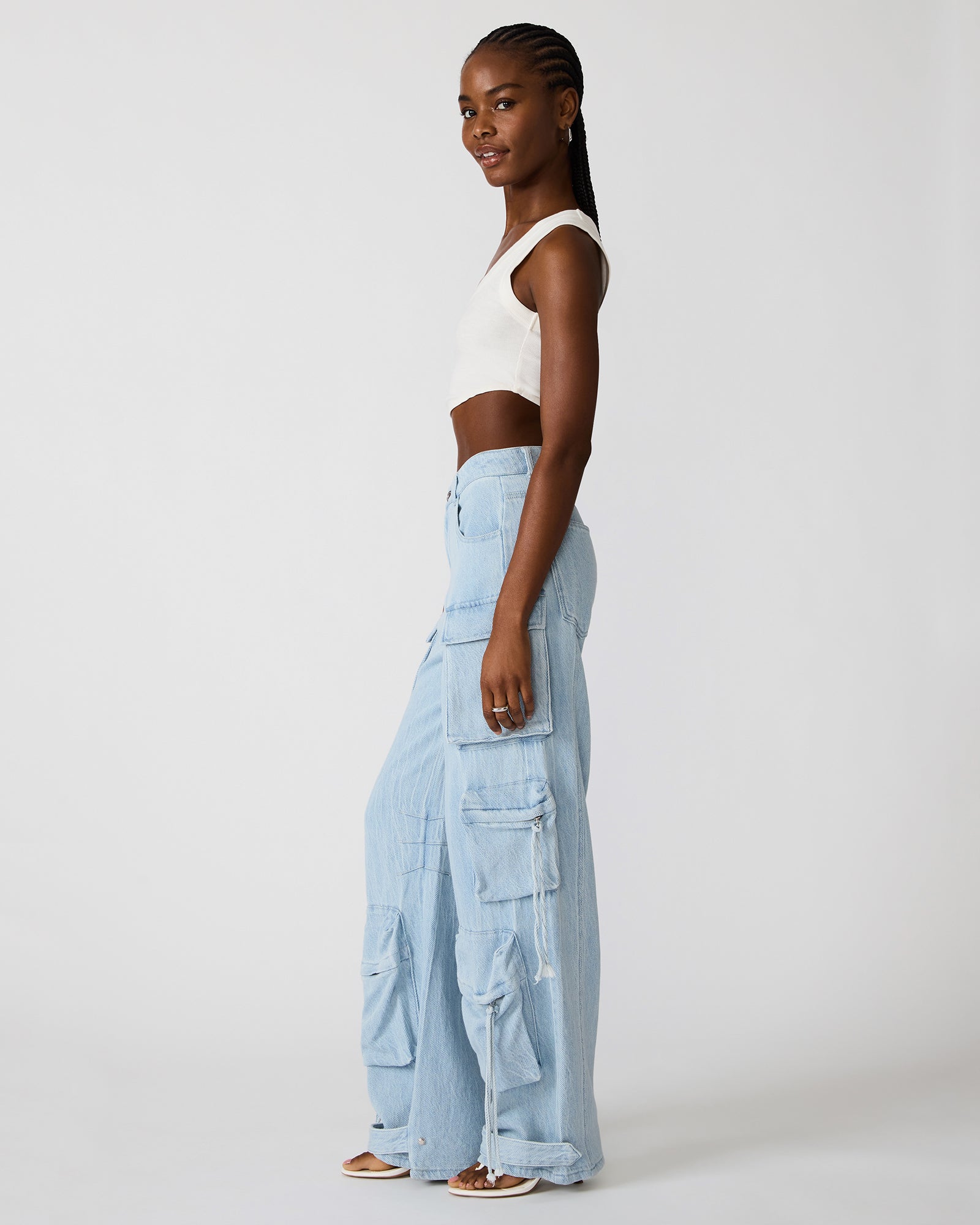 DUO PANT IN LIGHTWEIGHT DENIM BLUE - Clothing - Steve Madden Canada - view 3