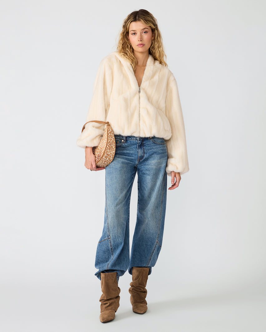 MAVIS J JACKET WHITE - Clothing - Steve Madden Canada