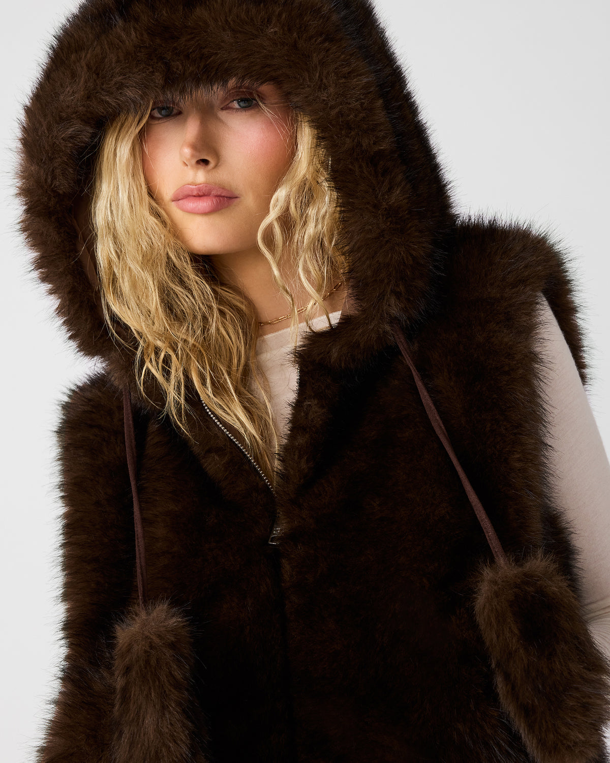 SOPHEE VEST BROWN - Clothing - Steve Madden Canada - view 3