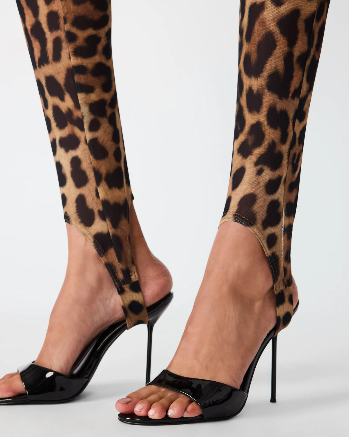 SANDRINE STIRRUP PANT ANIMAL PRINT - view 5