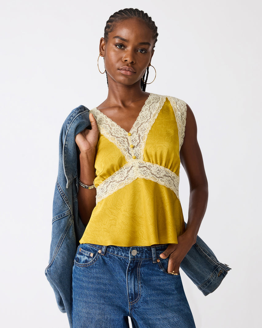 ELINOR TOP MUSTARD - Clothing - Steve Madden Canada - view 4