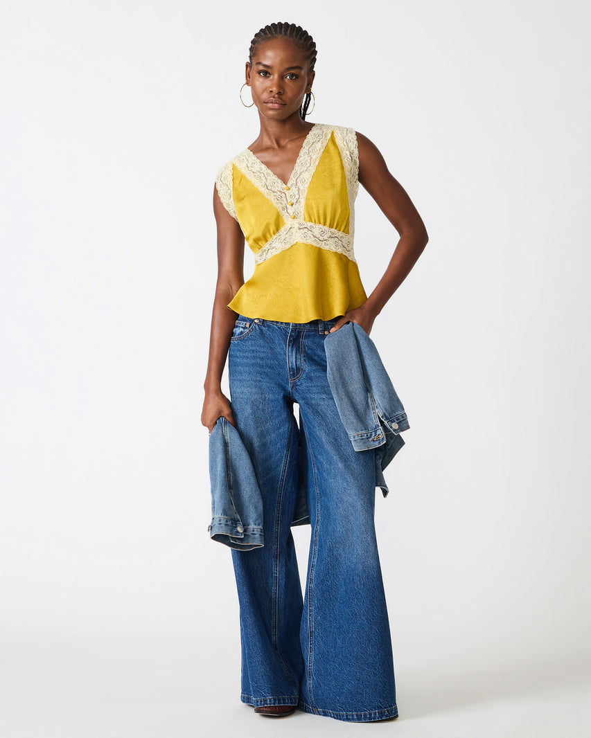 ELINOR TOP MUSTARD - Clothing - Steve Madden Canada