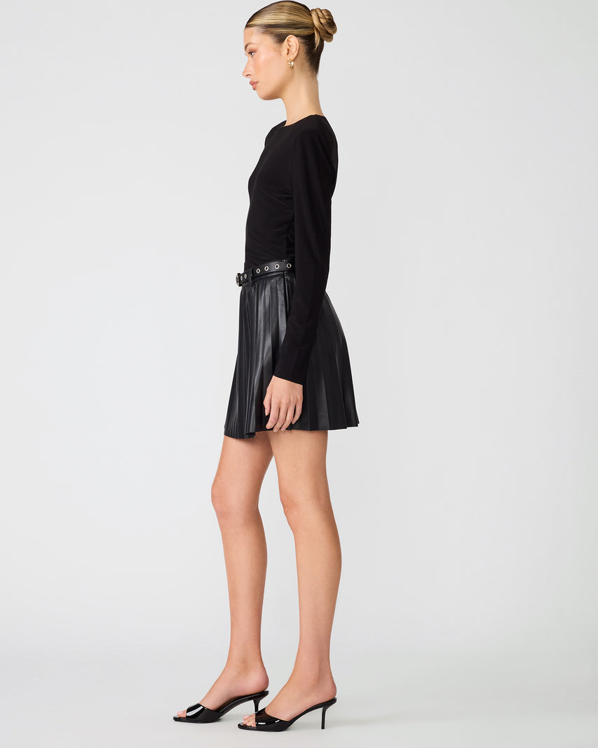 ISHA SKIRT BLACK - Clothing - Steve Madden Canada - view 3