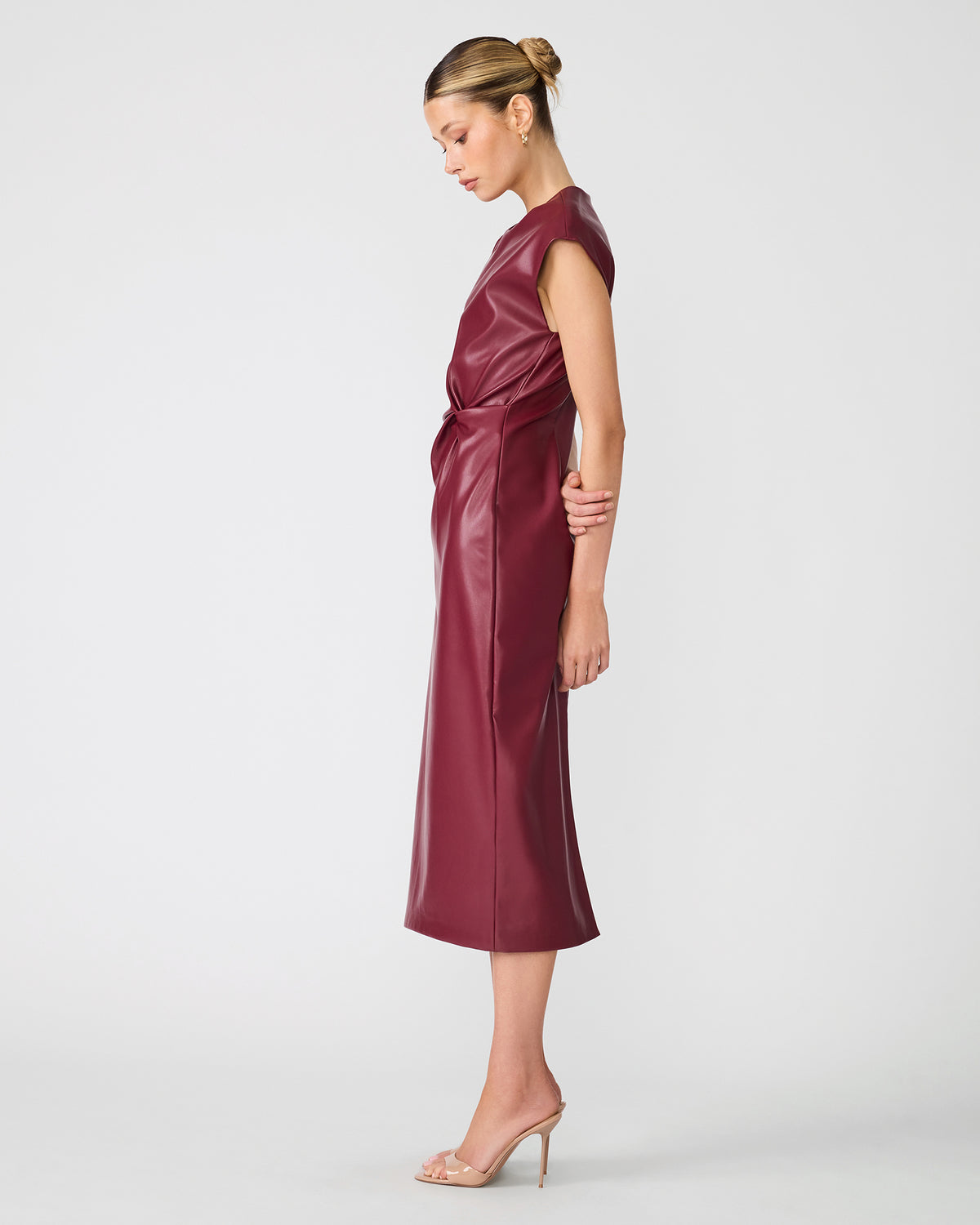 CHIARA DRESS WINE - Clothing - Steve Madden Canada - view 3