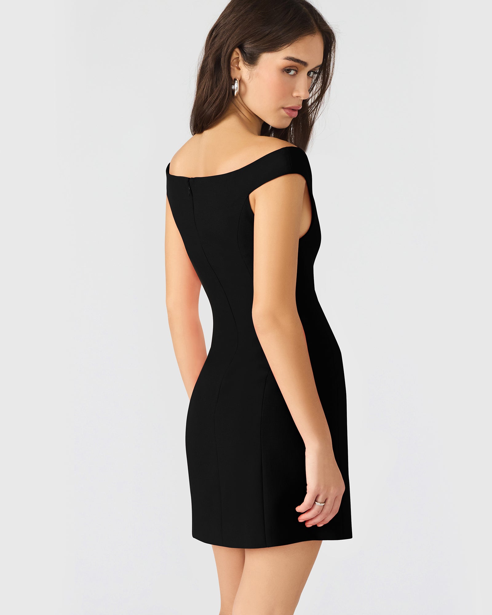 YANA DRESS BLACK - Clothing - Steve Madden Canada - view 5