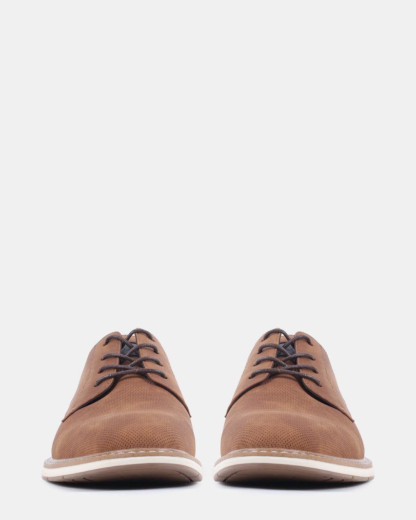 BRADOCK TAN NUBUCK - Men's Shoes - Steve Madden Canada - view 3