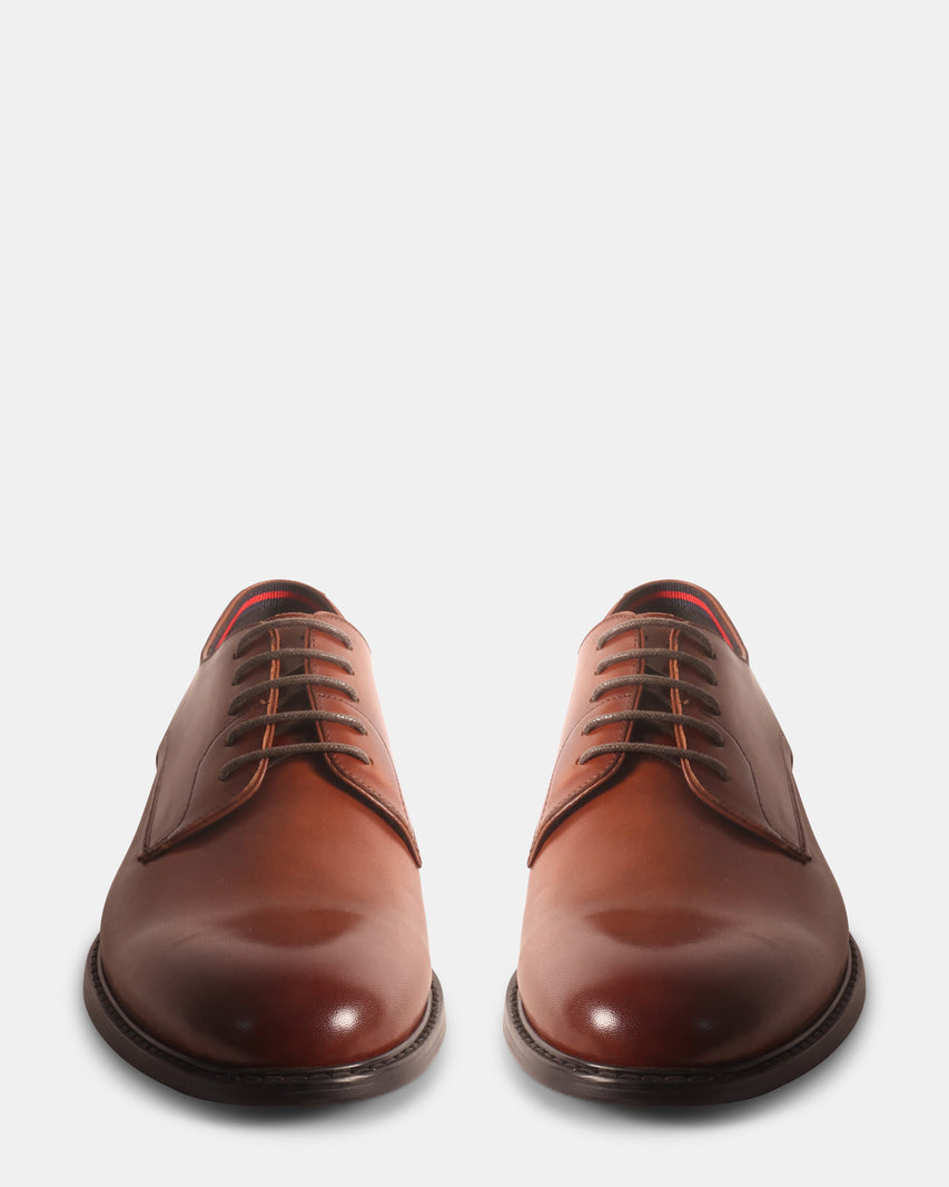 ESTEVIO BROWN LEATHER - Men's Shoes - Steve Madden Canada - view 3