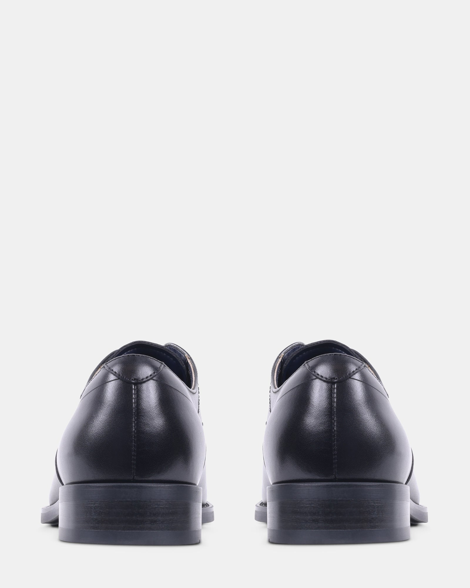 HELFANT BLACK LEATHER - Men's Shoes - Steve Madden Canada - view 5