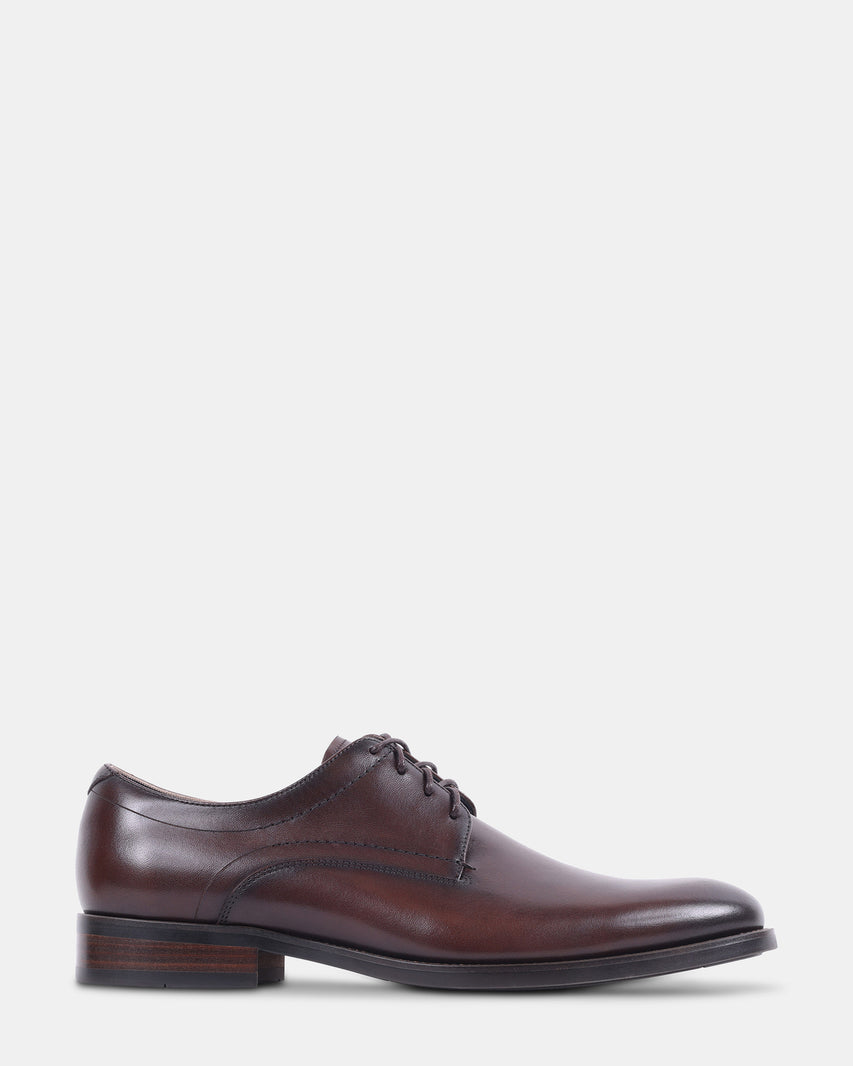HELFANT BROWN LEATHER - Men's Shoes - Steve Madden Canada