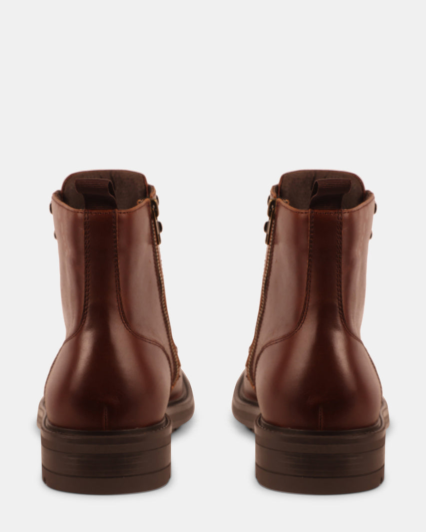 LAUGHTON COGNAC LEATHER - Men's Shoes - Steve Madden Canada - view 6
