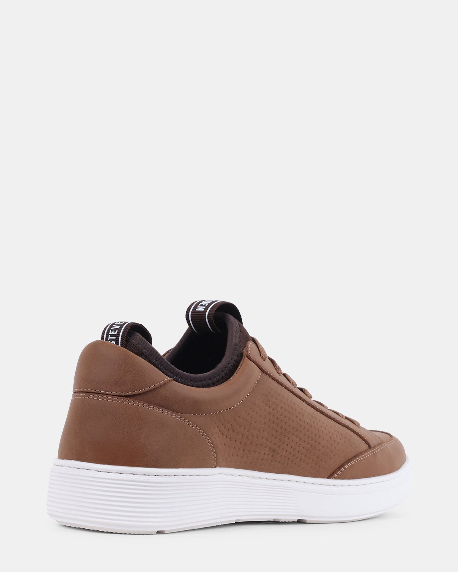LAZLO COGNAC NUBUCK - Men's Shoes - Steve Madden Canada - view 6