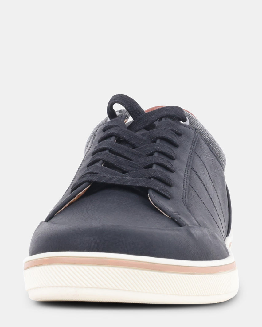 MALPENZA BLACK - Men's Shoes - Steve Madden Canada - view 3