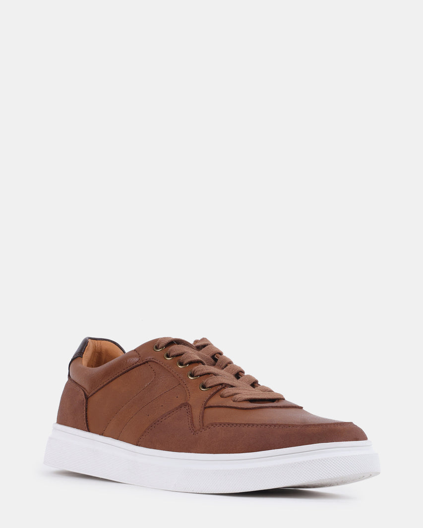 SCENARIO COGNAC NUBUCK - Men's Shoes - Steve Madden Canada - view 2