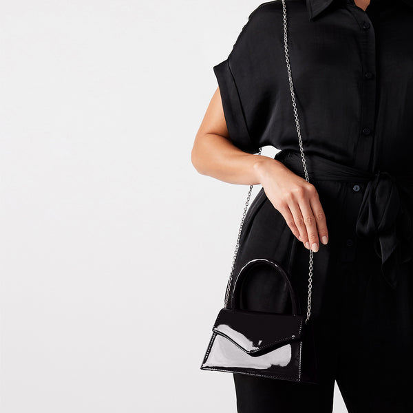 BAMINIA BLACK PATENT - Handbags - Steve Madden Canada