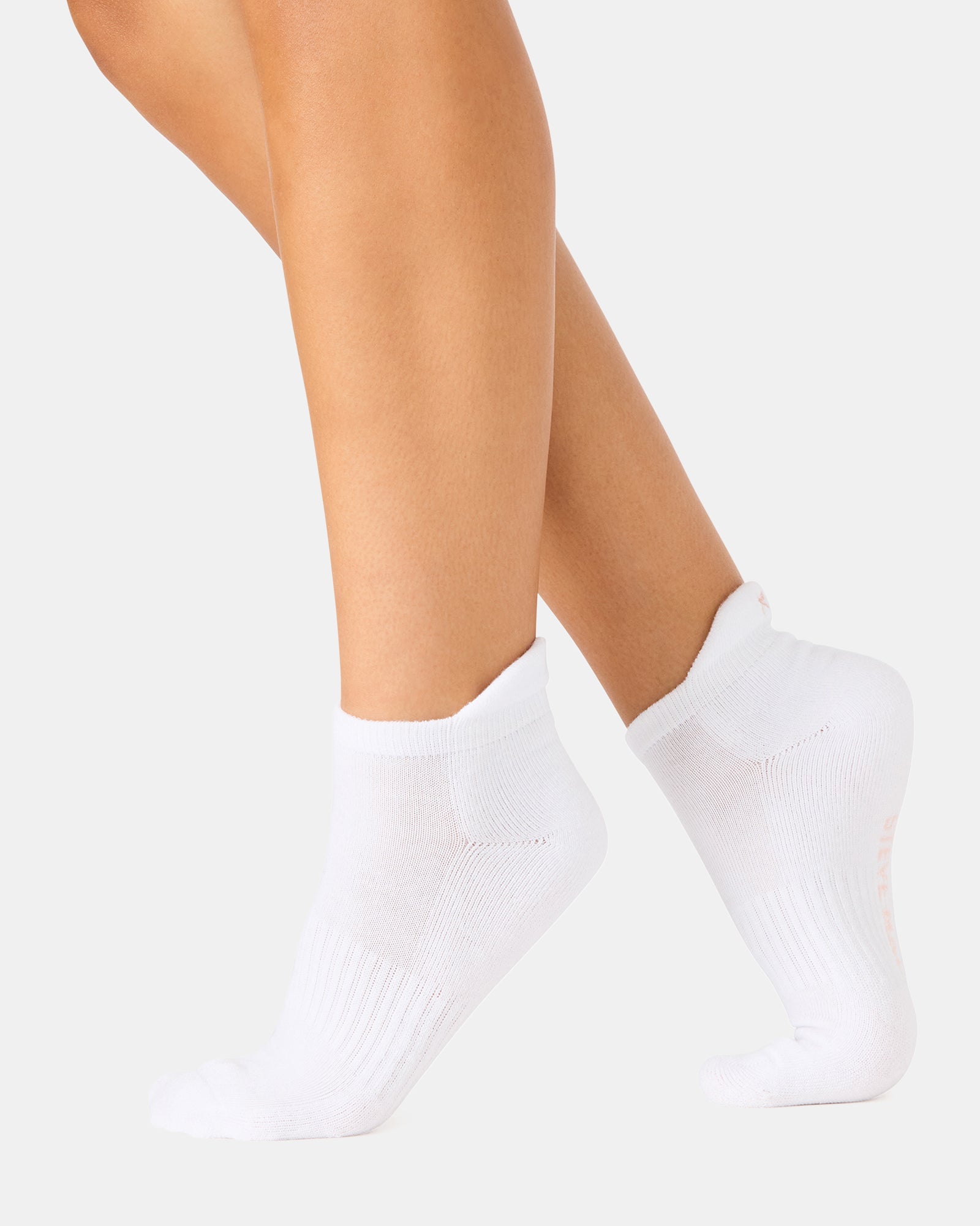 SOLEIL SOCKS White | Women's Designer Accessories – Steve Madden