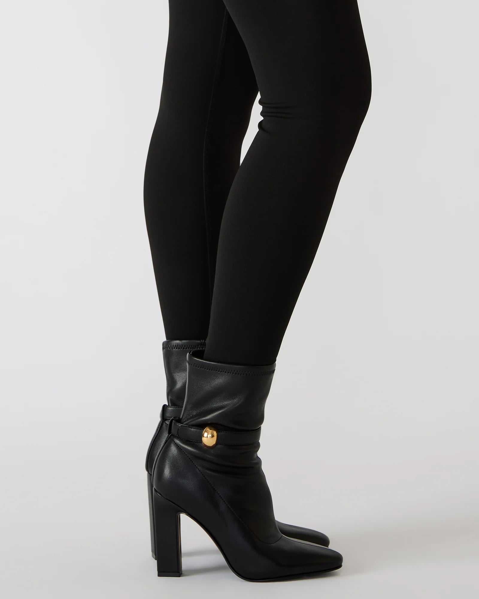 AROMA-B BLACK - Women's Shoes - Steve Madden Canada - view 2
