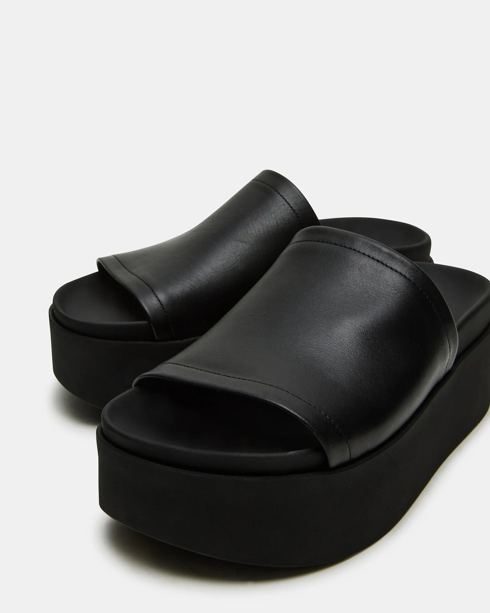 ARWEN BLACK LEATHER - Women's Shoes - Steve Madden Canada - view 5