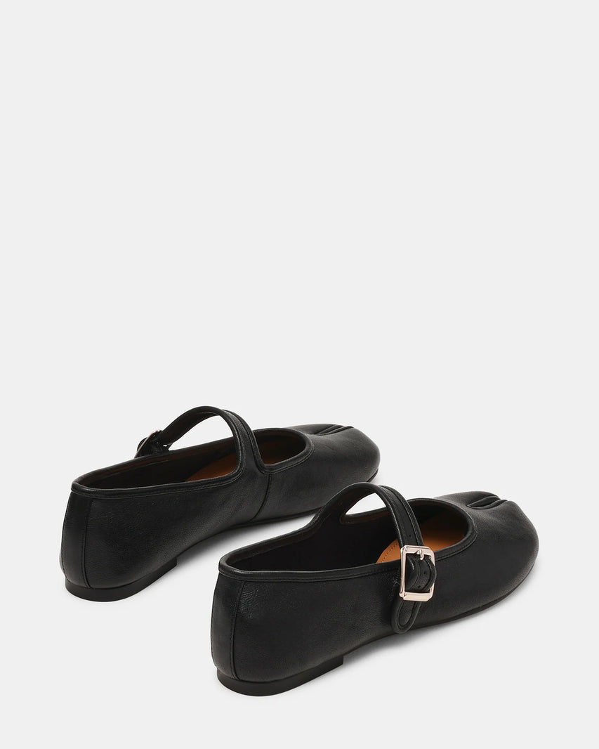 CALARA BLACK LEATHER - Women's Shoes - Steve Madden Canada - view 5