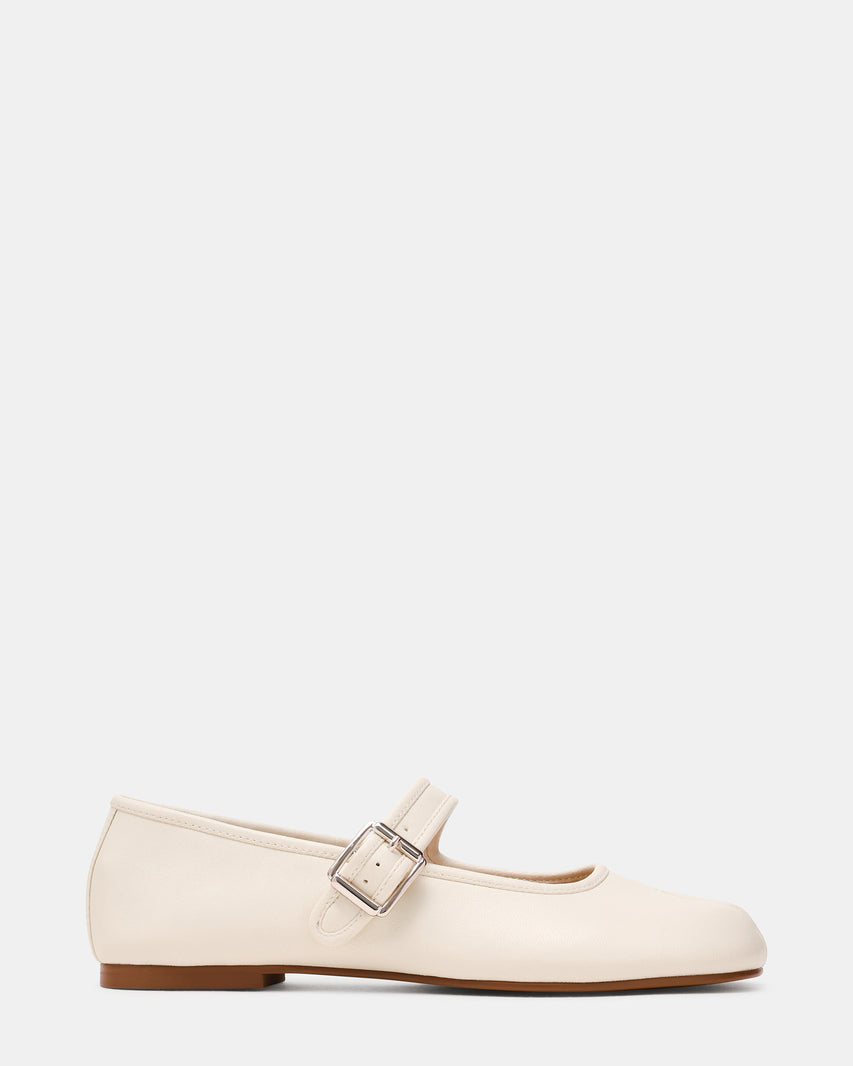 CALARA WHITE LEATHER - Women's Shoes - Steve Madden Canada - view 3