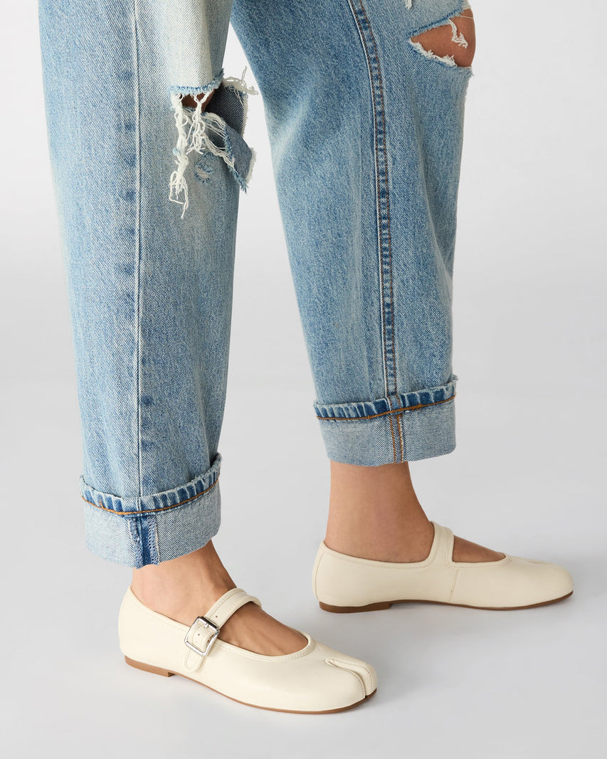 CALARA WHITE LEATHER - Women's Shoes - Steve Madden Canada - view 2