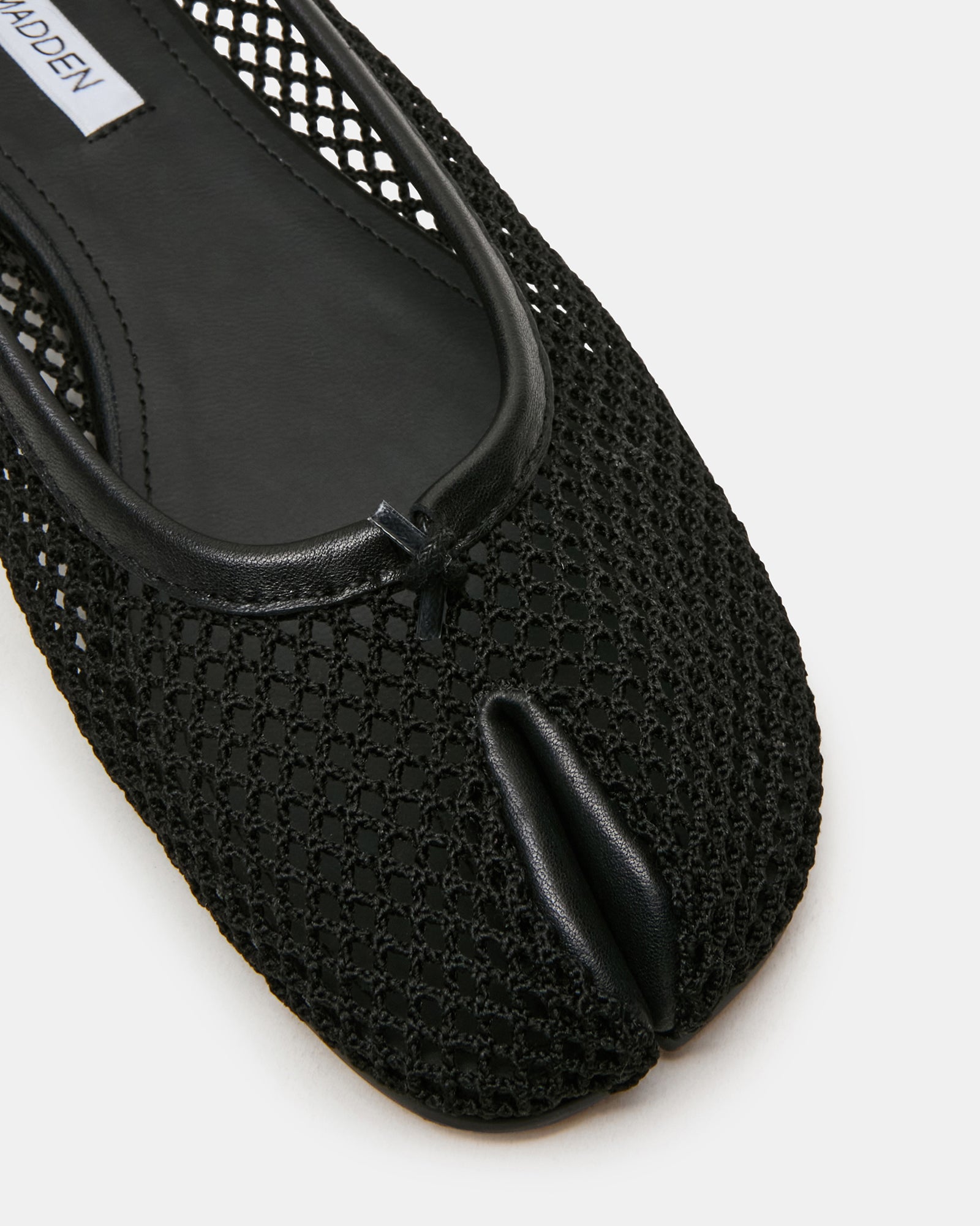CALICO-M BLACK - Women's Shoes - Steve Madden Canada - view 3