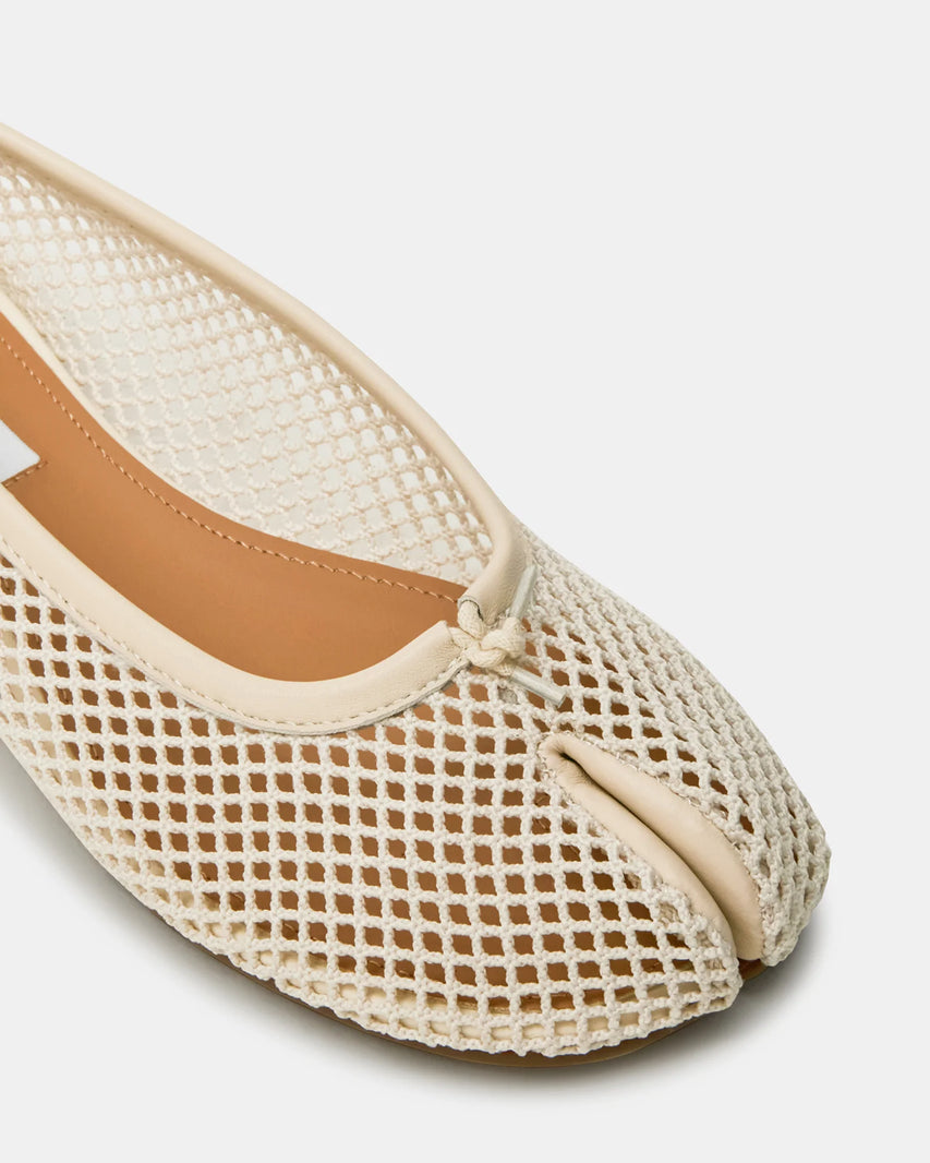 CALICO-M NATURAL - Women's Shoes - Steve Madden Canada - view 5
