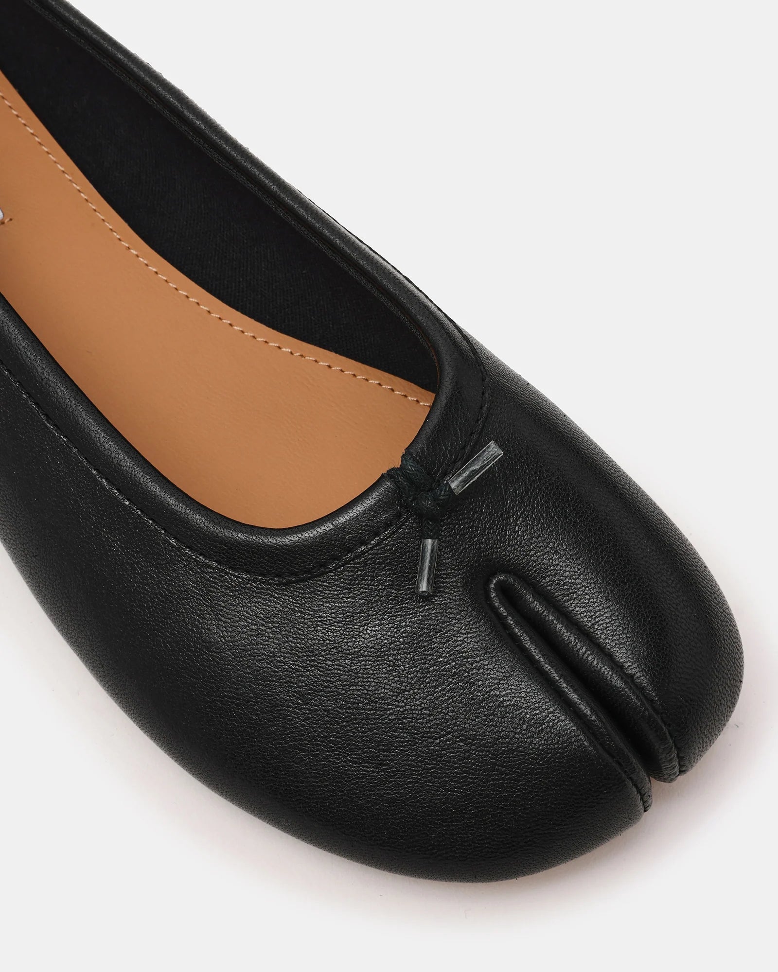 CALICO BLACK LEATHER - Women's Shoes - Steve Madden Canada - view 5