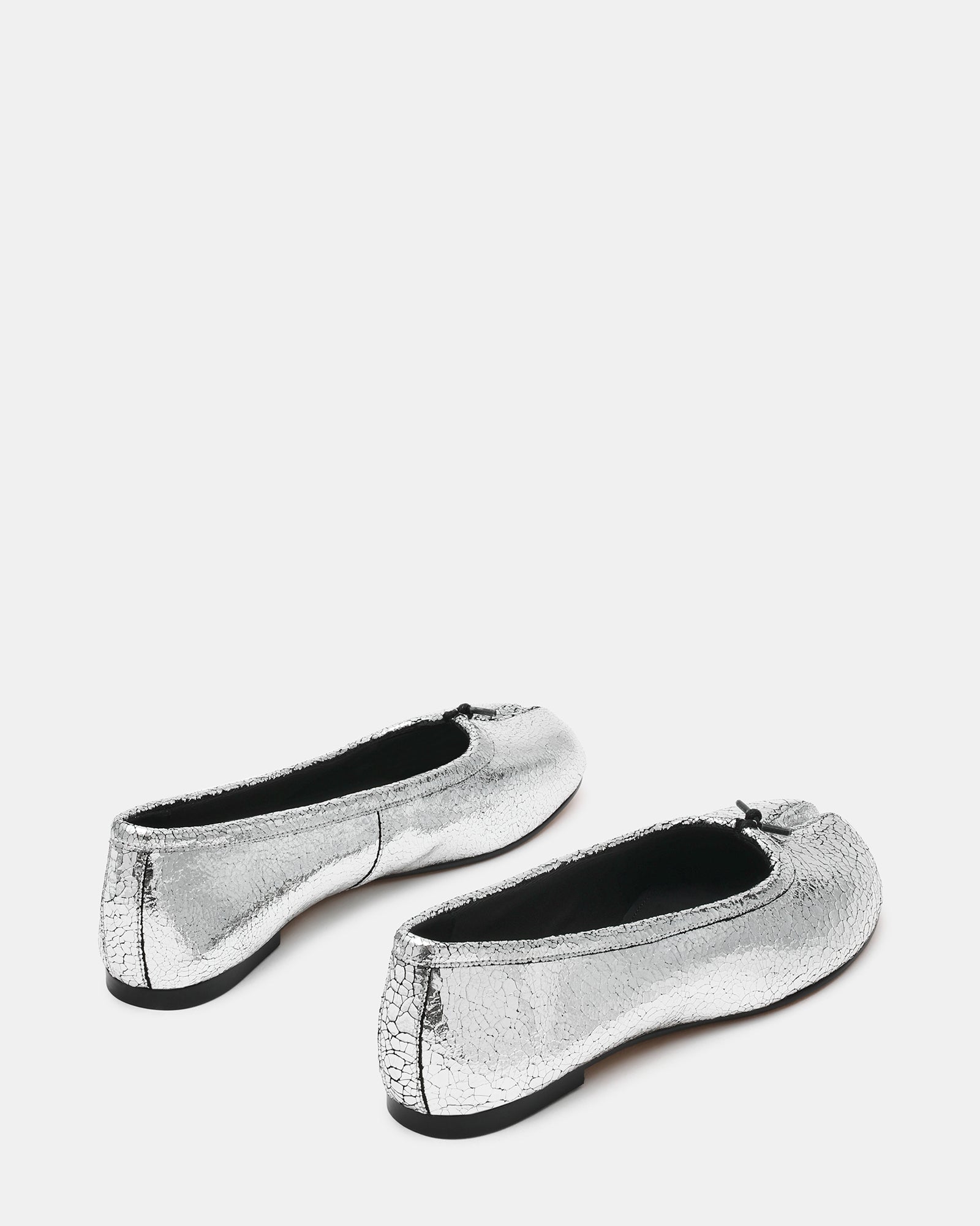 CALICO SILVER LEATHER - Women's Shoes - Steve Madden Canada - view 5