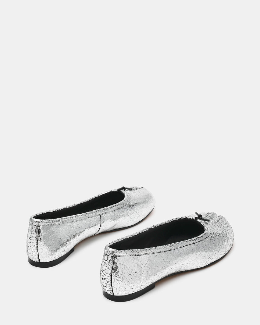 CALICO SILVER LEATHER - Women's Shoes - Steve Madden Canada - view 5