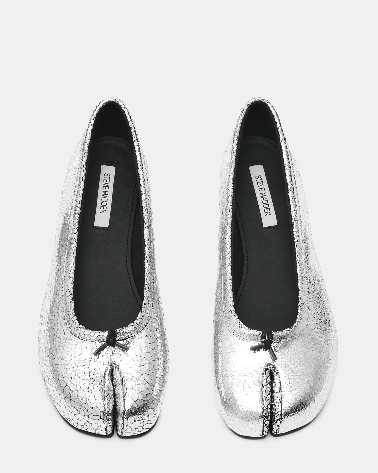 CALICO SILVER LEATHER - Women's Shoes - Steve Madden Canada - view 4