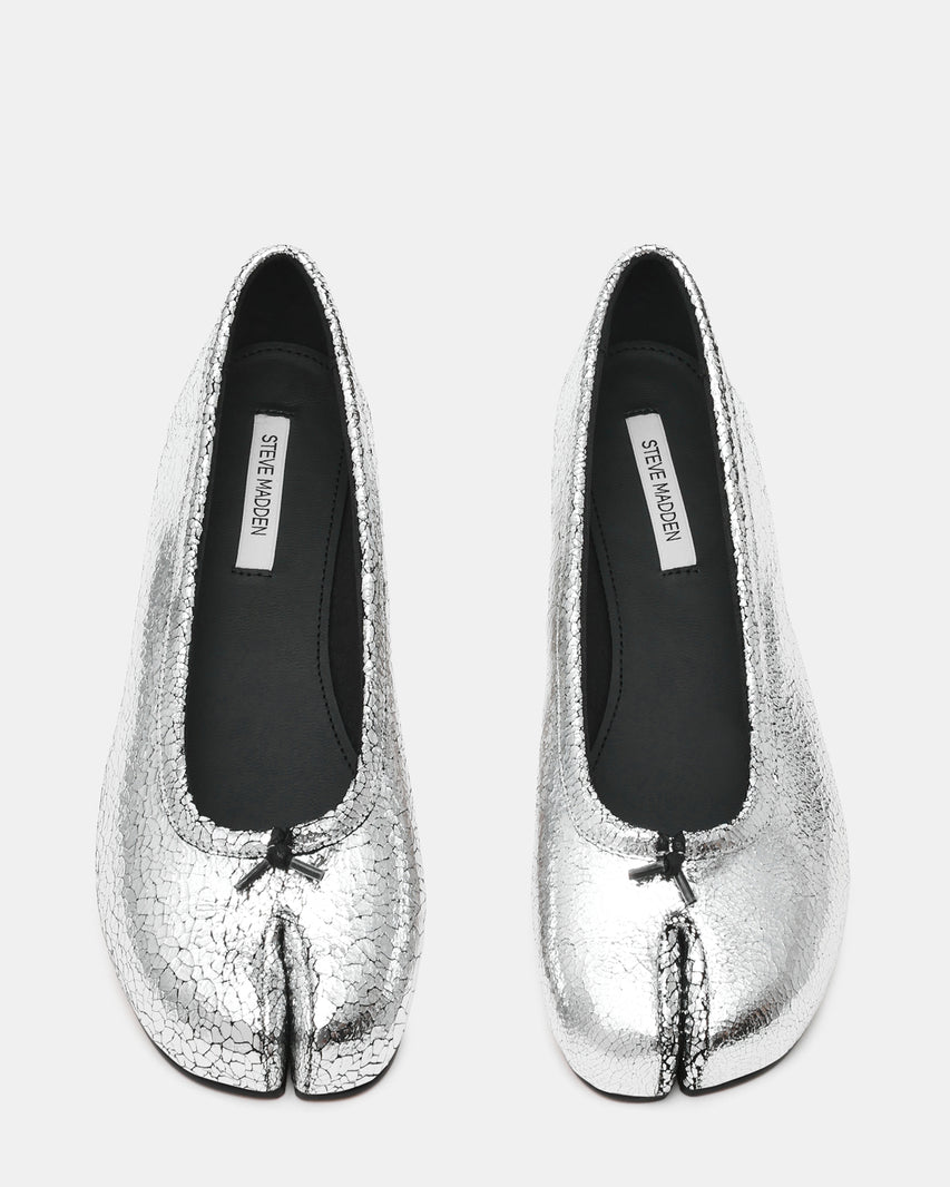 CALICO SILVER LEATHER - Women's Shoes - Steve Madden Canada - view 4