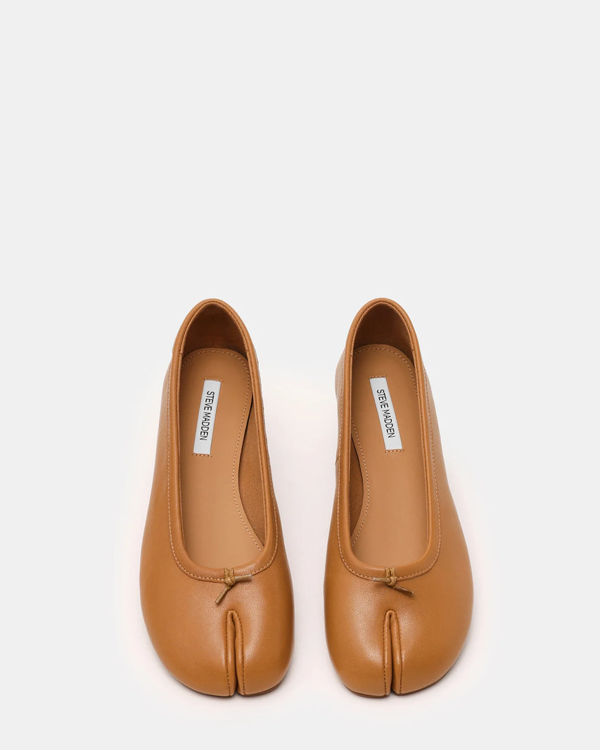 CALICO TAN LEATHER - Women's Shoes - Steve Madden Canada - view 6