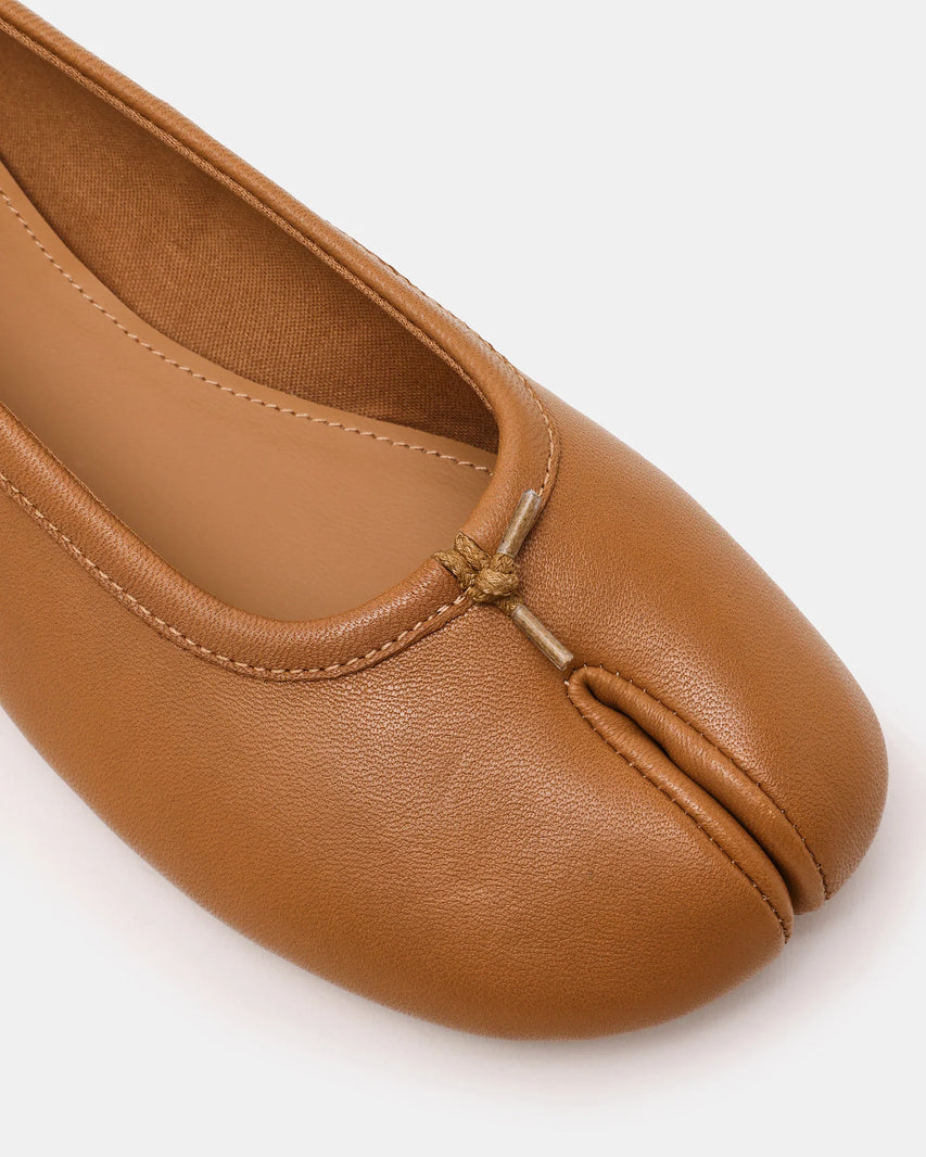 CALICO TAN LEATHER - Women's Shoes - Steve Madden Canada - view 5