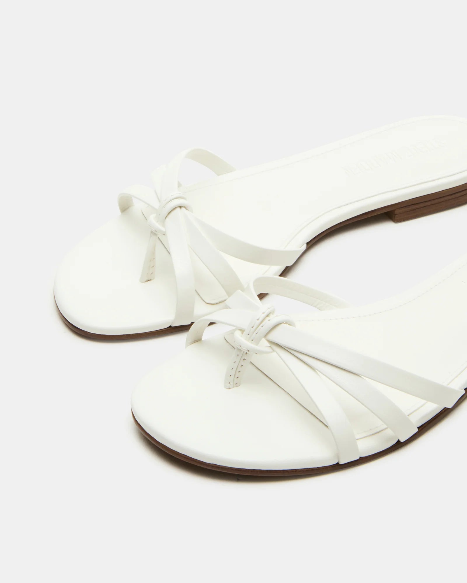 CALISSI WHITE LEATHER - Women's Shoes - Steve Madden Canada