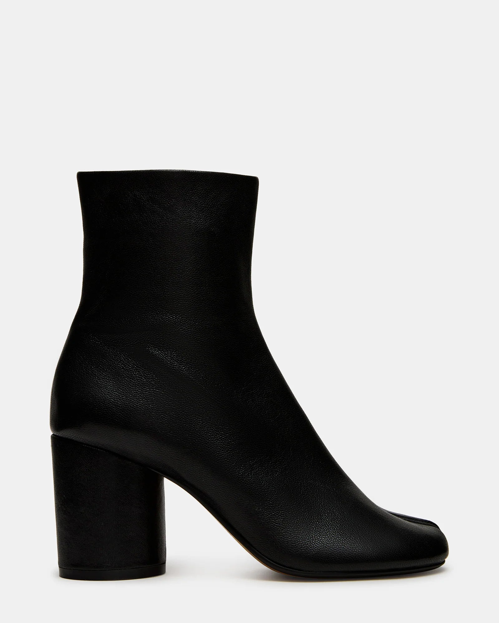 CARO BLACK LEATHER - Women's Shoes - Steve Madden Canada - view 3