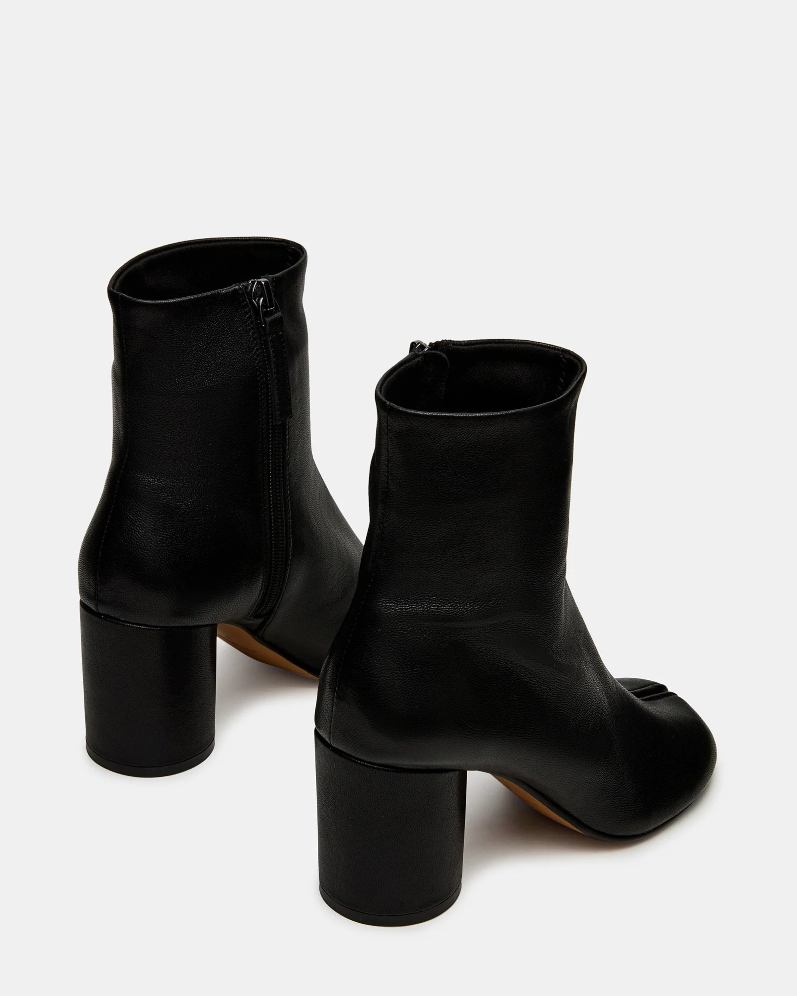 CARO BLACK LEATHER - Women's Shoes - Steve Madden Canada - view 6