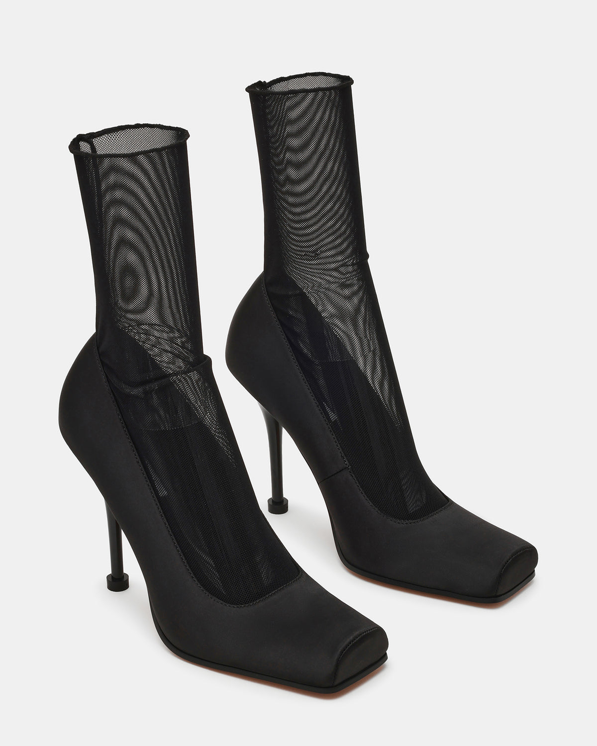 COPELLA-M BLACK MULTI - Women's Shoes - Steve Madden Canada - view 3
