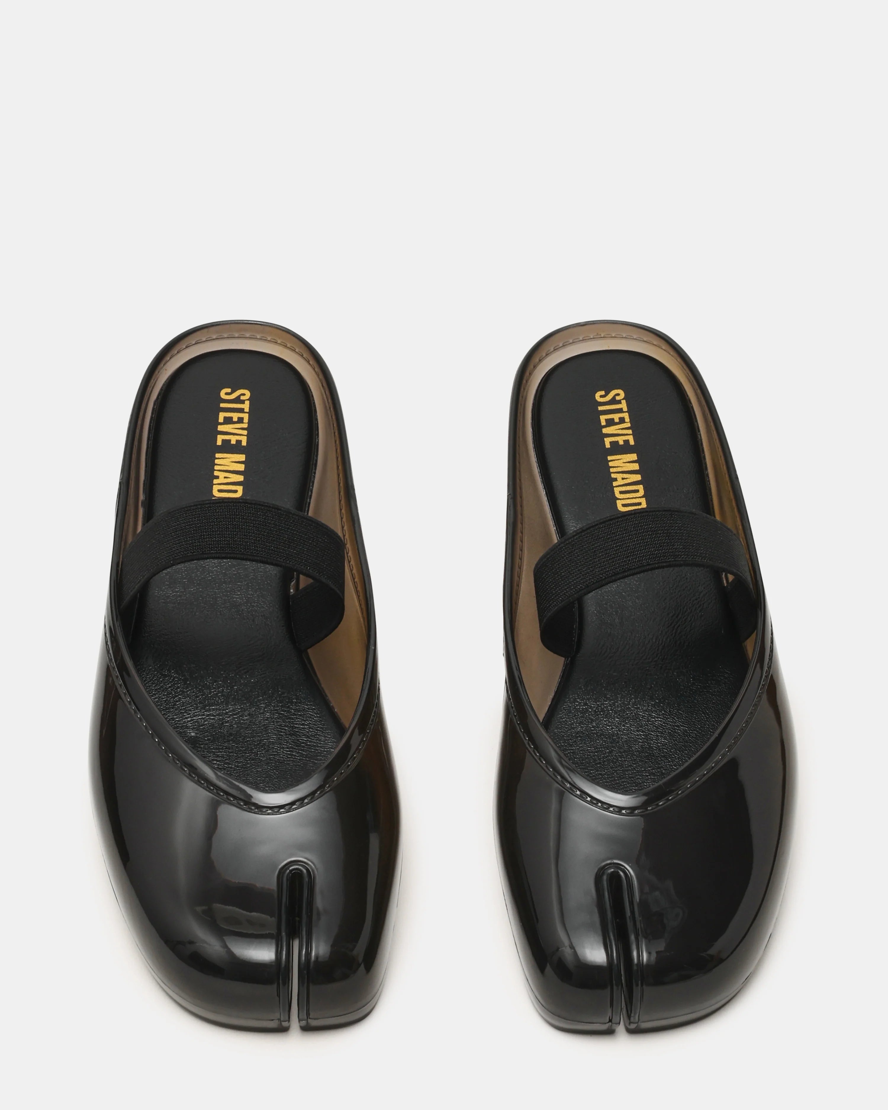 COVA BLACK - Women's Shoes - Steve Madden Canada - view 4