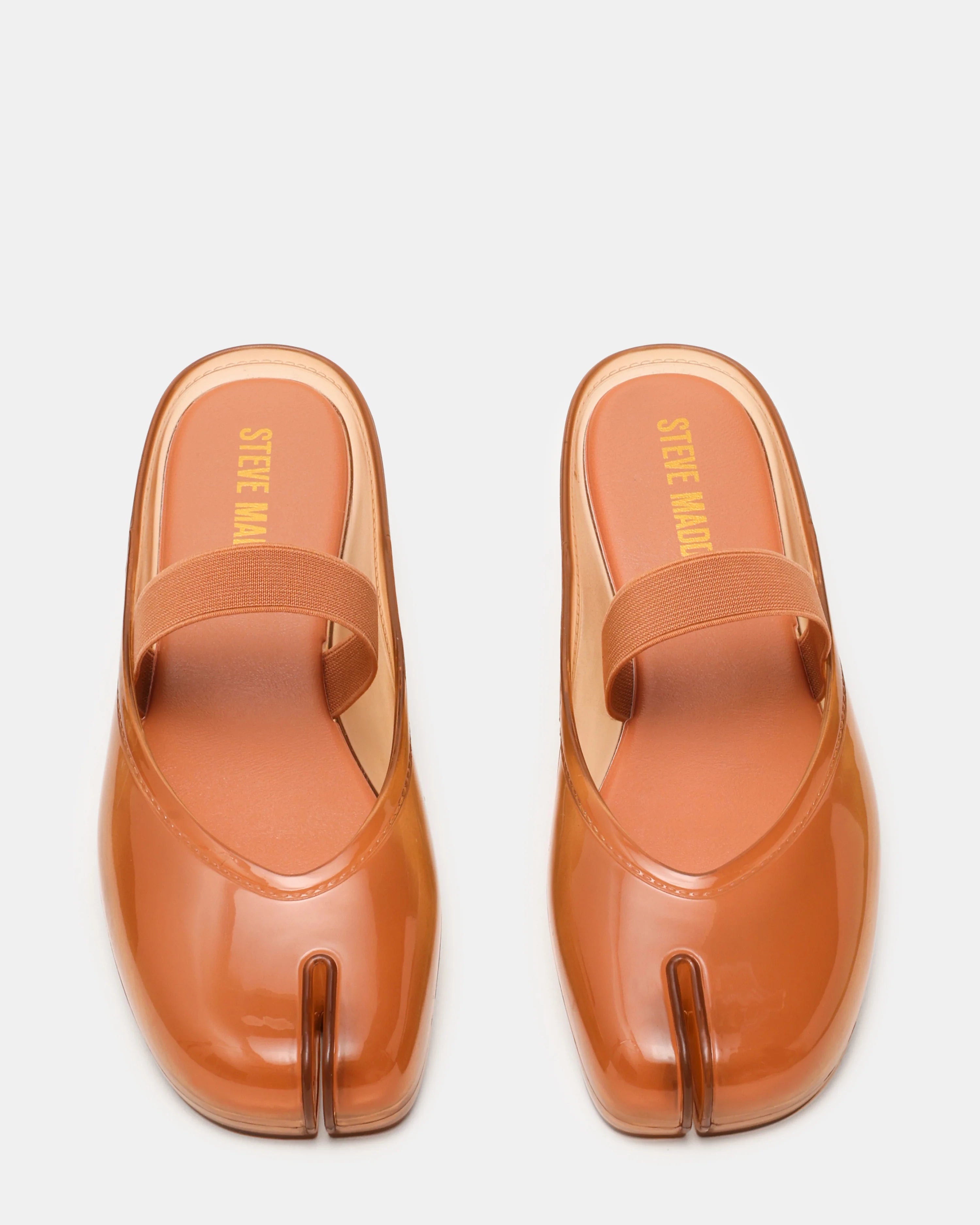 COVA BLUSH - Women's Shoes - Steve Madden Canada - view 5