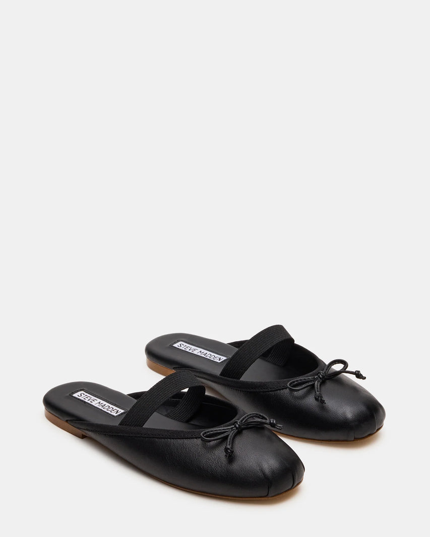 CUTESY BLACK LEATHER - Women's Shoes - Steve Madden Canada - view 3
