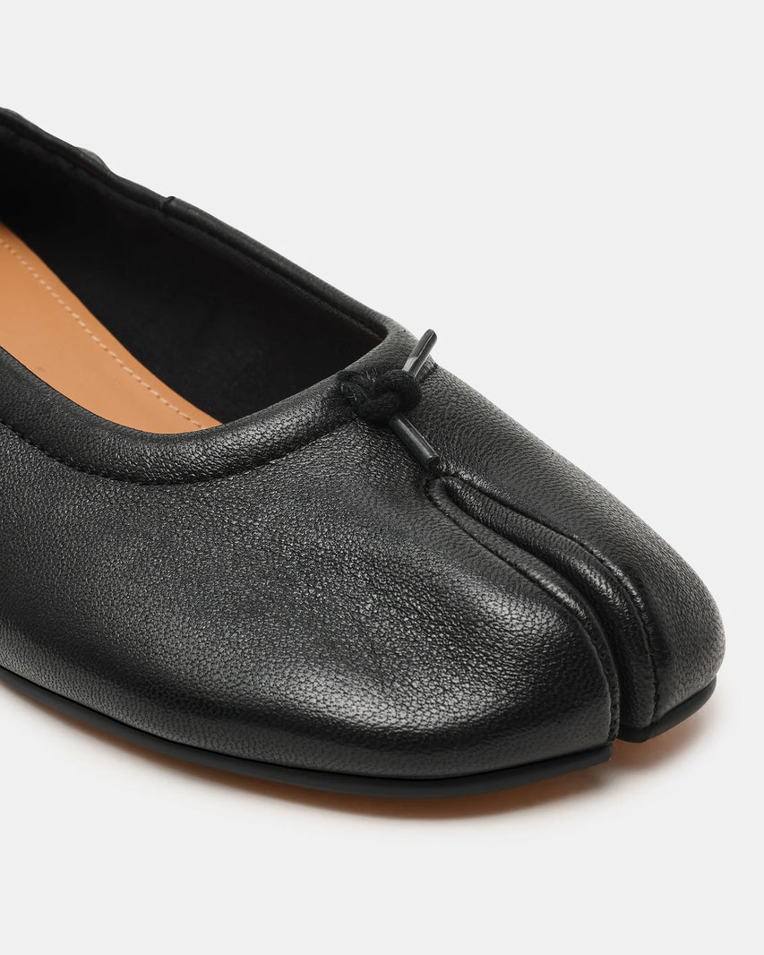 CYRA BLACK LEATHER - Women's Shoes - Steve Madden Canada - view 5